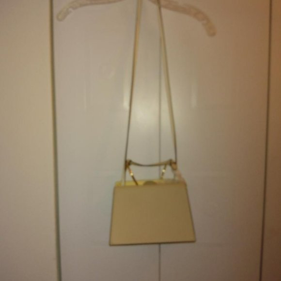 SAKS FIFTH AVE. DANSE LENTLE SHOULDER PURSE - Picture 4 of 6